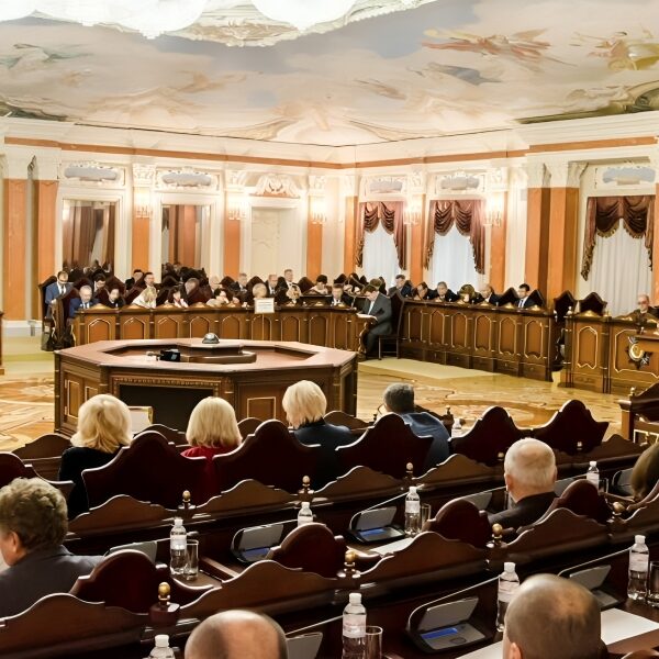 Adjudicating in Times of War. A Conversation with Stanislav Kravchenko