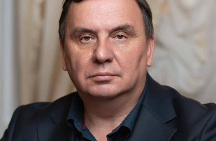 Stanislav Kravchenko